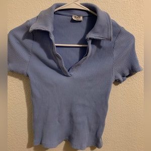 Short sleeves neck shirt